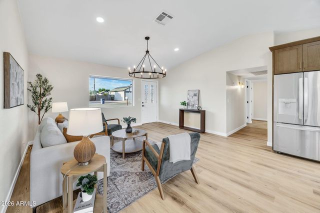 11519 E VINE Avenue, Mesa, AZ 85208