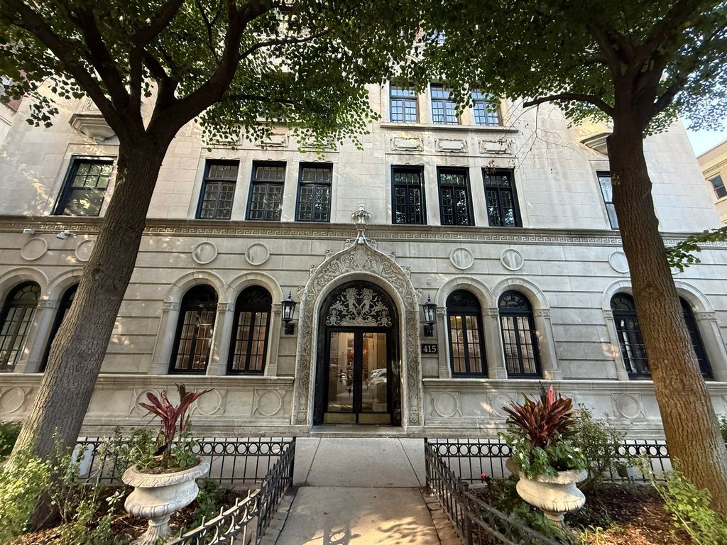 415 W Aldine Avenue 4C, Chicago, IL 60657 — exterior