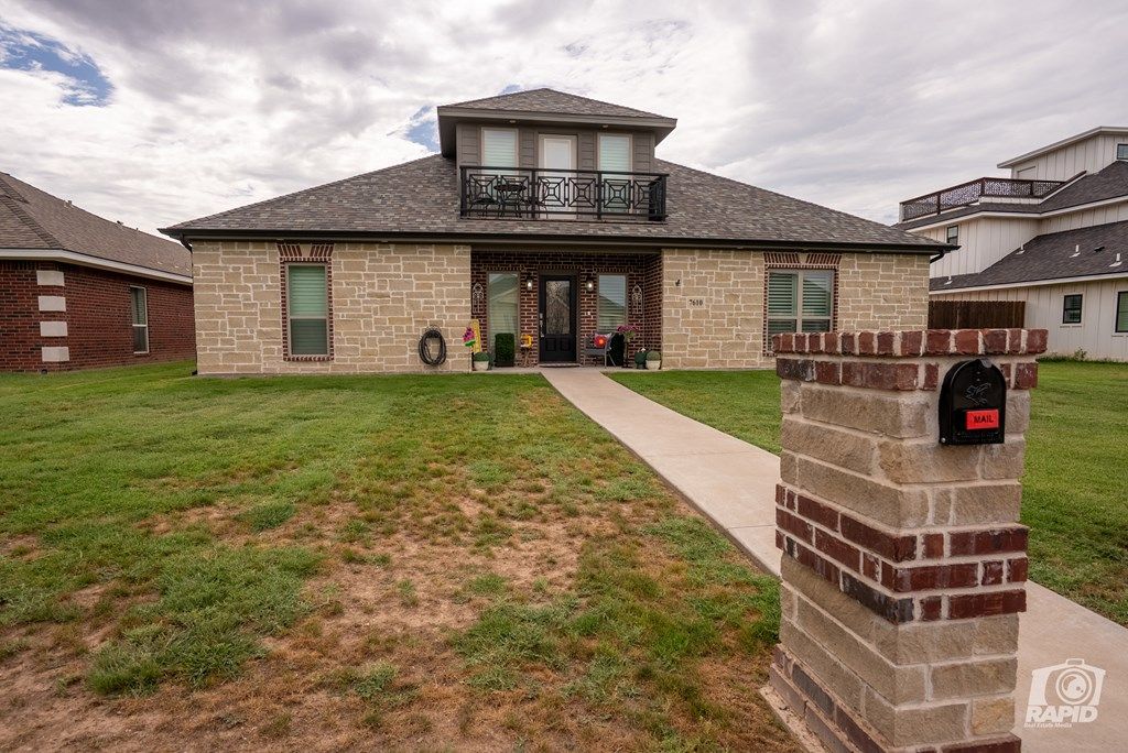 Image 2 of property listing at 7610 Aspen Ave, San Angelo, TX 76904