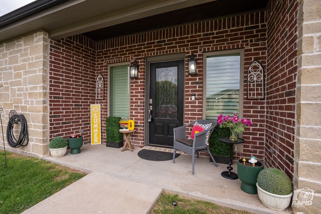 Image 4 of property listing at 7610 Aspen Ave, San Angelo, TX 76904
