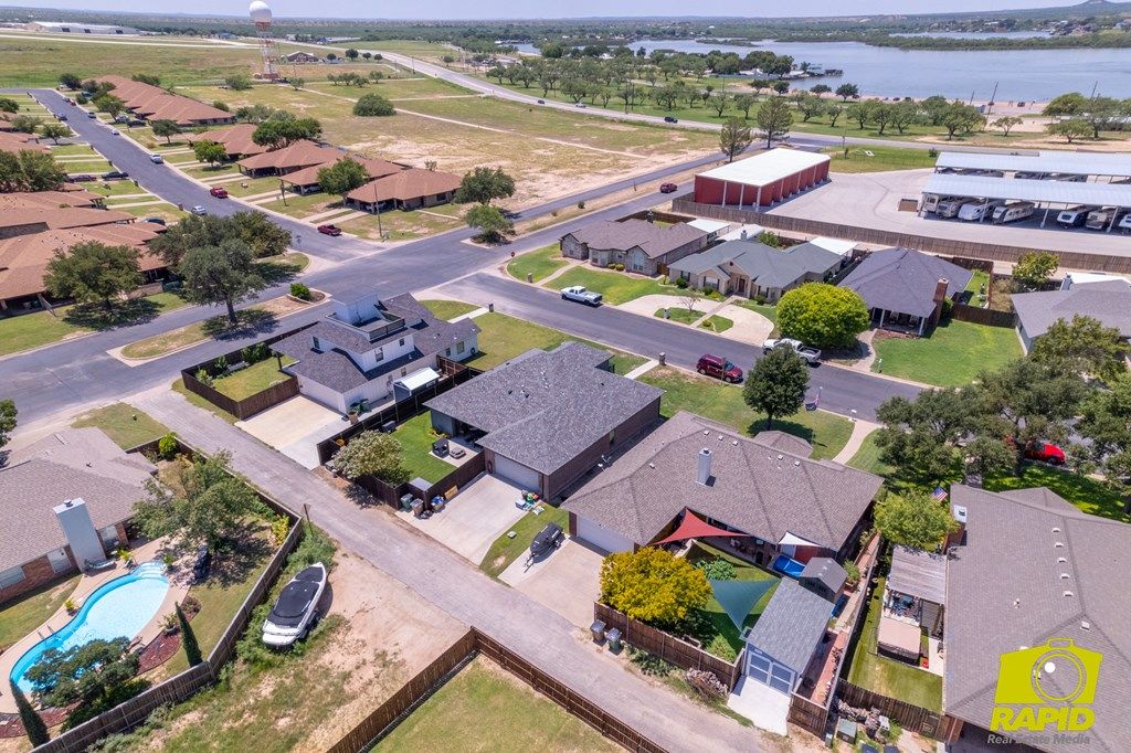 Image 49 of property listing at 7610 Aspen Ave, San Angelo, TX 76904