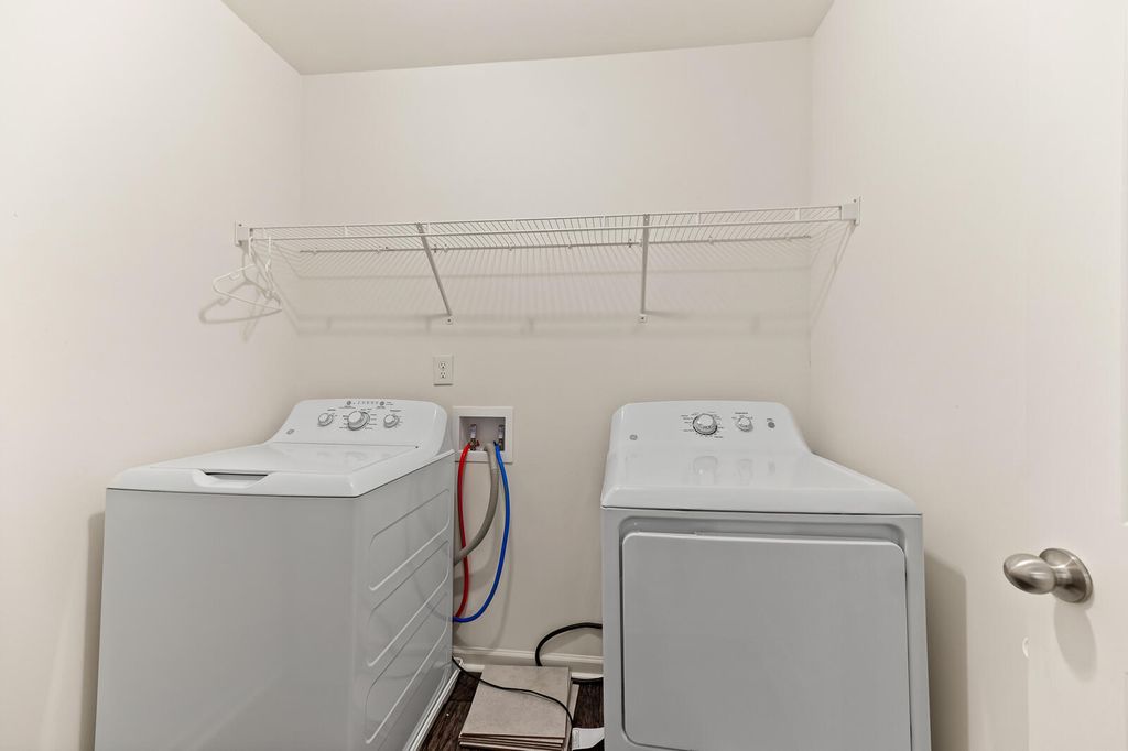 Image 18 of property listing at 518 Killdeer Road, Summerville, SC 29486