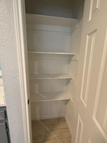 5525 Main Street, Santa Fe, TX 77510