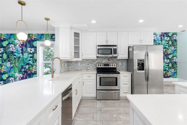 4344 OUTRIGGER LANE 4344, Tampa, FL 33615