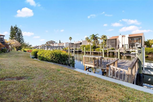 4344 OUTRIGGER LANE 4344, Tampa, FL 33615