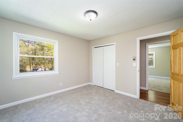 145 Jeter Mountain Road, Hendersonville, NC 28739