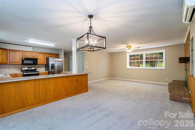 145 Jeter Mountain Road, Hendersonville, NC 28739