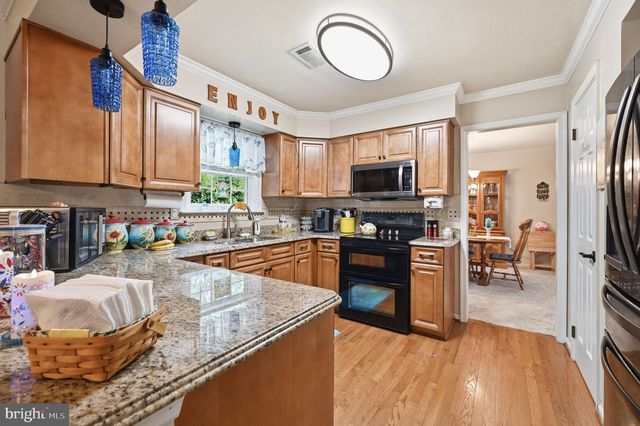 8754 TOMISLAV ST, Manassas, VA 20110