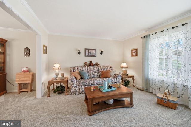 8754 TOMISLAV ST, Manassas, VA 20110