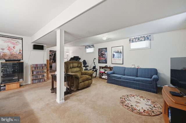 8754 TOMISLAV ST, Manassas, VA 20110