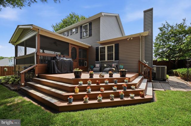 8754 TOMISLAV ST, Manassas, VA 20110