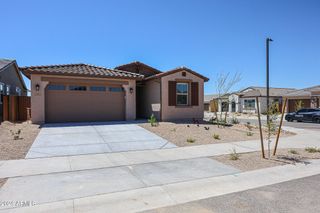 2071 W BRAMBLE BERRY Lane, Phoenix, AZ 85085