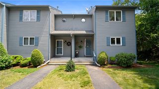 36 Primrose Lane 36, North Providence, RI 02904