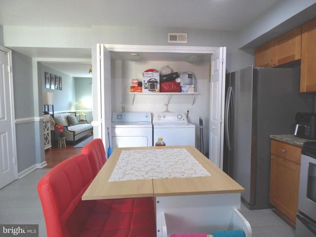 9736 GRANT AVE, Manassas, VA 20110