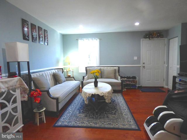 9736 GRANT AVE, Manassas, VA 20110