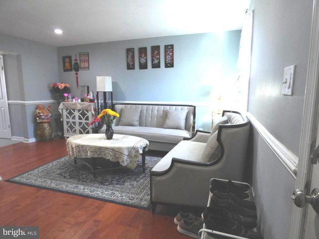 9736 GRANT AVE, Manassas, VA 20110