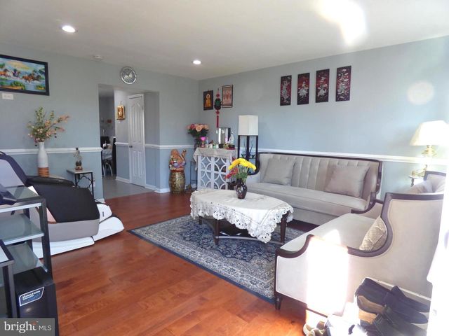 9736 GRANT AVE, Manassas, VA 20110