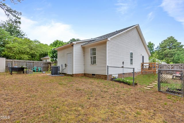 2889 Bennington Drive, Clayton, NC 27520
