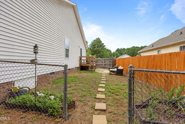 2889 Bennington Drive, Clayton, NC 27520
