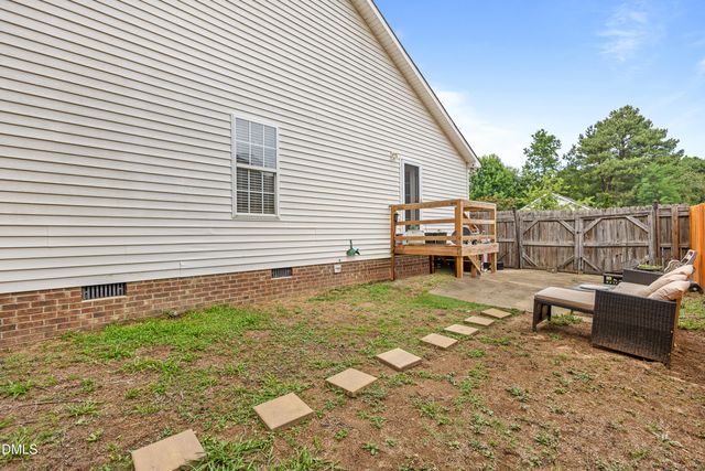 2889 Bennington Drive, Clayton, NC 27520