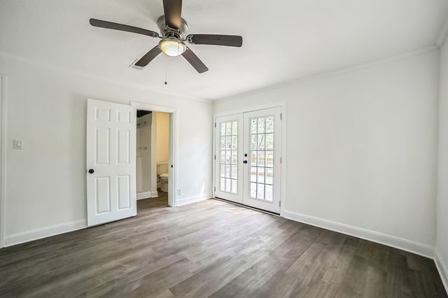 805 20th Street SE, Paris, TX 75460