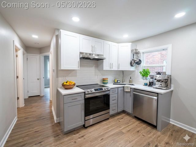 7750 Fielding Street, Detroit, MI 48228