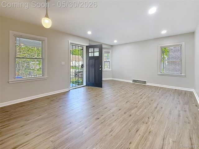 7750 Fielding Street, Detroit, MI 48228