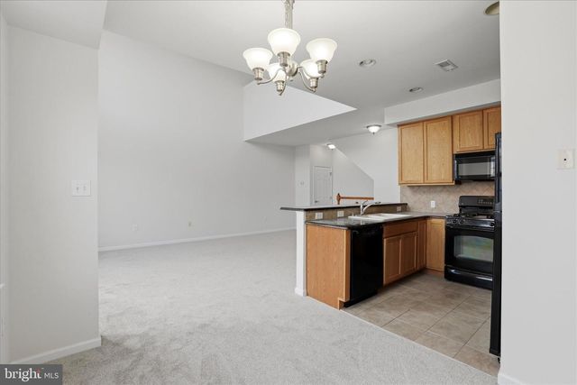 2103-00 VERONA DR, Philadelphia, PA 19145