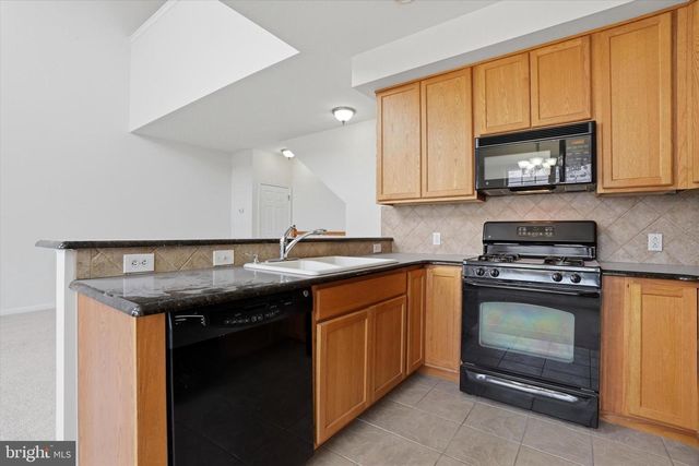 2103-00 VERONA DR, Philadelphia, PA 19145