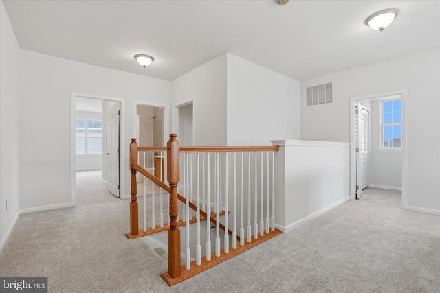 2103-00 VERONA DR, Philadelphia, PA 19145