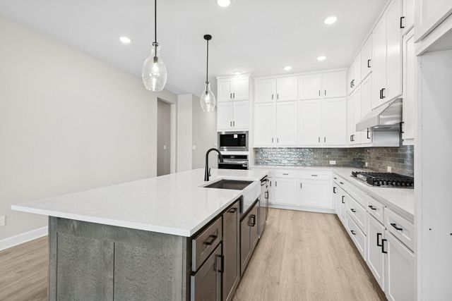 2406 Verano Street, Todd Mission, TX 77316