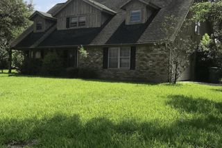 2800 Country Club Drive, Orange, TX 77630