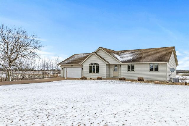 16415 50th Ave, Chippewa Falls, WI 54729