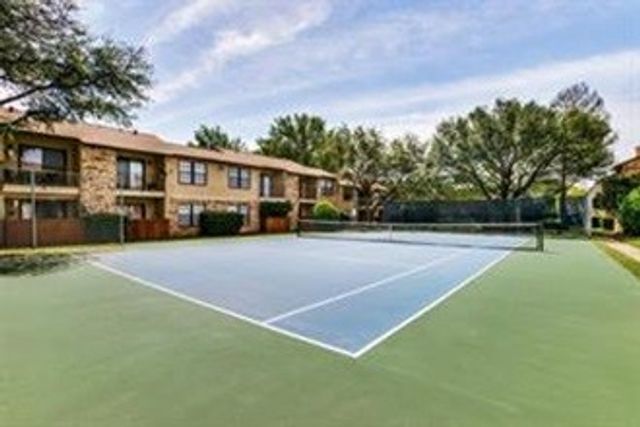 5335 Bent Tree Forest Drive 253, Dallas, TX 75248