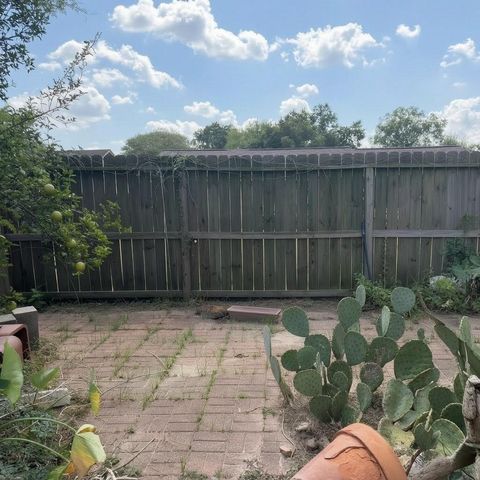5118 Cicada Lane, Houston, TX 77039