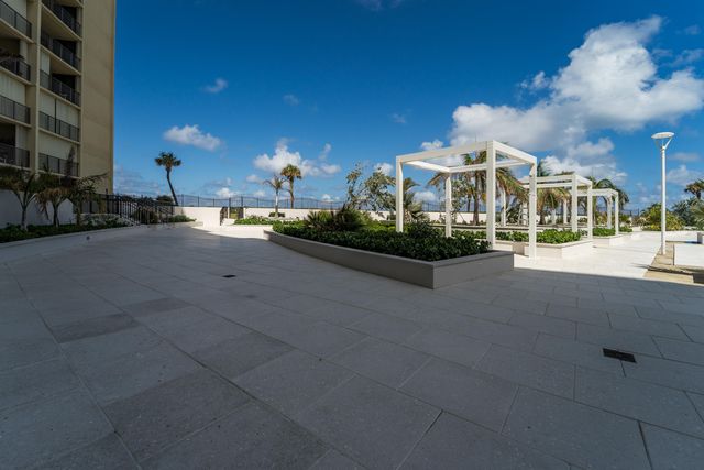 200 Ocean Trail Way 1106, Jupiter, FL 33477