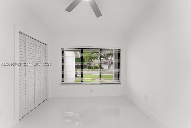 10480 SW 130th Ave, Miami, FL 33186
