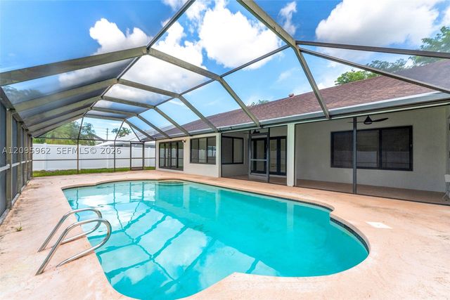 10480 SW 130th Ave, Miami, FL 33186
