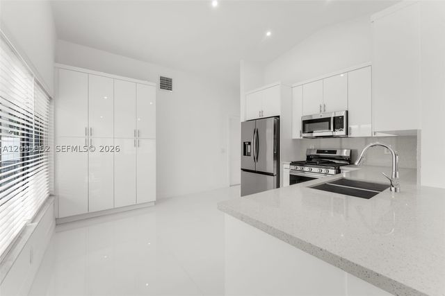 10480 SW 130th Ave, Miami, FL 33186
