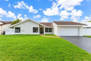 10480 SW 130th Ave, Miami, FL 33186