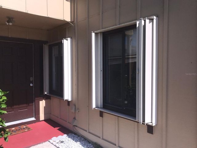 112 OAKWOOD VILLAGE CIRCLE, Daytona Beach, FL 32119