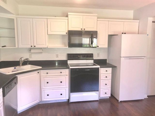 112 OAKWOOD VILLAGE CIRCLE, Daytona Beach, FL 32119