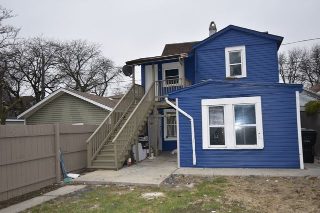 4250 S Artesian Avenue, Chicago, IL 60632