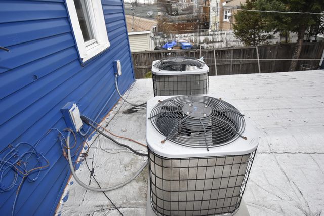 4250 S Artesian Avenue, Chicago, IL 60632