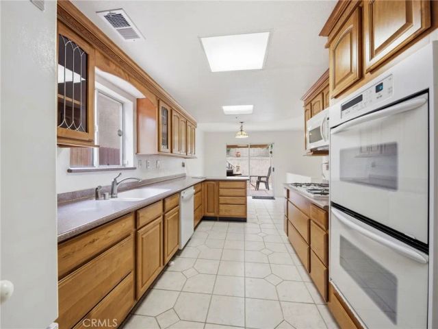 10063 Willamette Street, Ventura, CA 93004