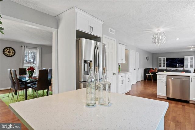 10659 FINN DR, New Market, MD 21774