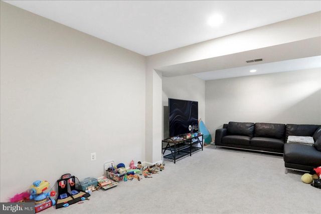 10659 FINN DR, New Market, MD 21774