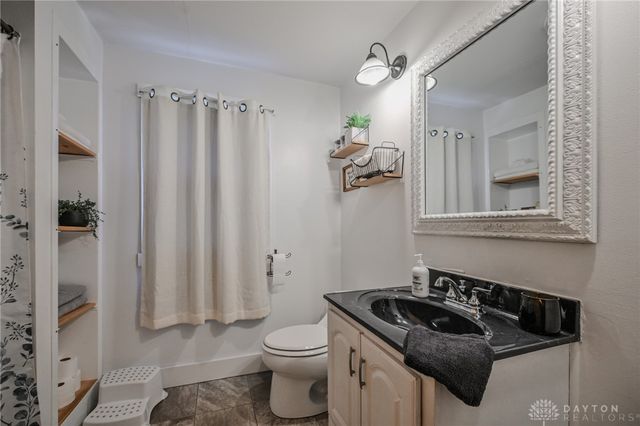 852 Rodgers Drive, Springfield, OH 45503