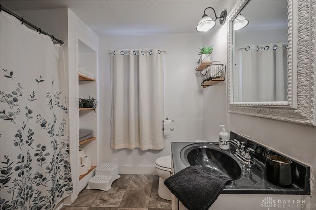 852 Rodgers Drive, Springfield, OH 45503