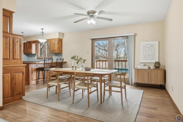 2879 27th ST, Topeka, KS 66617